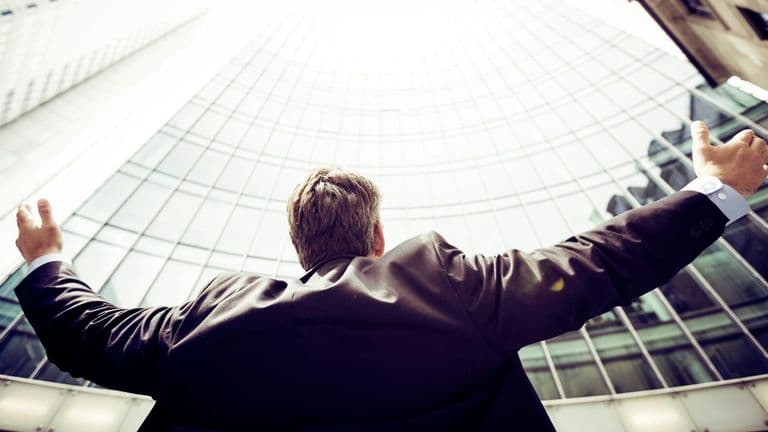 CEOs Focus on Agility, AI, and Growth amid Uncertainty