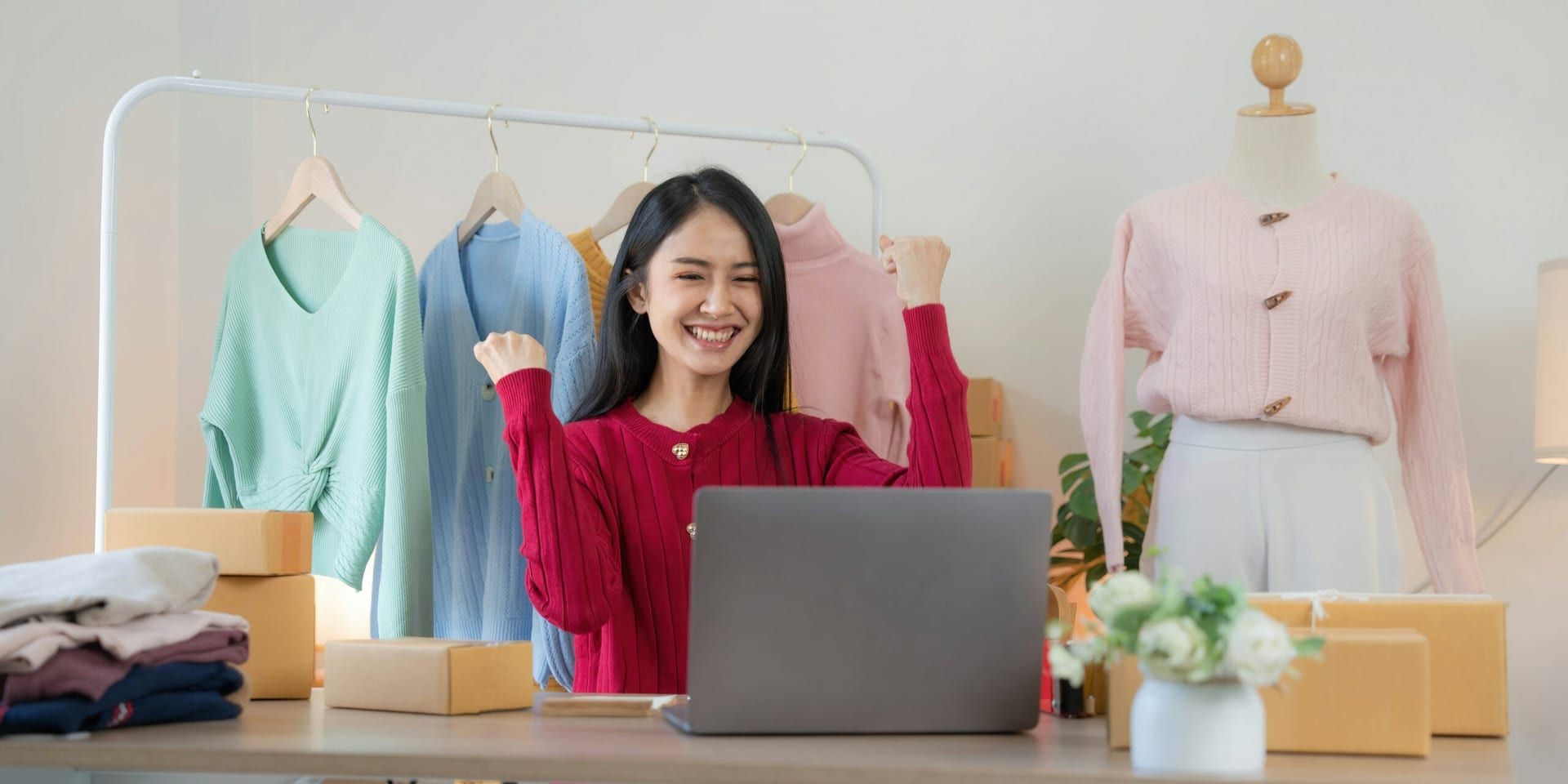 Small Business Confidence Climbs to 18-Month High in May Survey