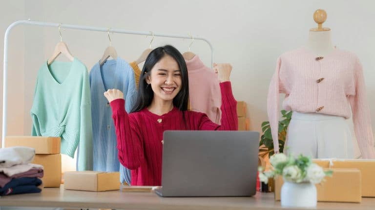 Small Business Confidence Climbs to 18-Month High in May Survey