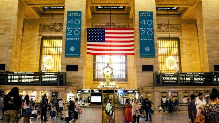 U.S. Economy Shows Resilience Amid Global Challenges