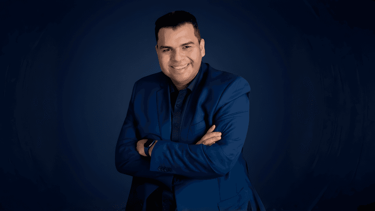 Silvio Pereira Junior’s strategic vision and expertise have positioned him as a global leader in the pharmaceutical industry, expanding into complex markets worldwide.