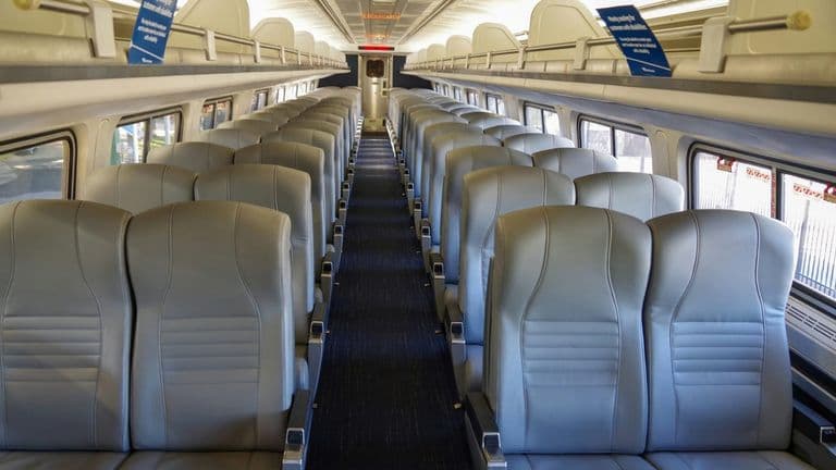 Amtrak CEO Stephen Gardner Resigns Amid Political Pressure and Privatization Push