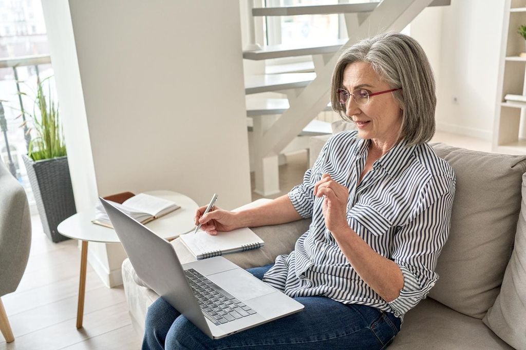 Top 3 free ai courses for entrepreneurs