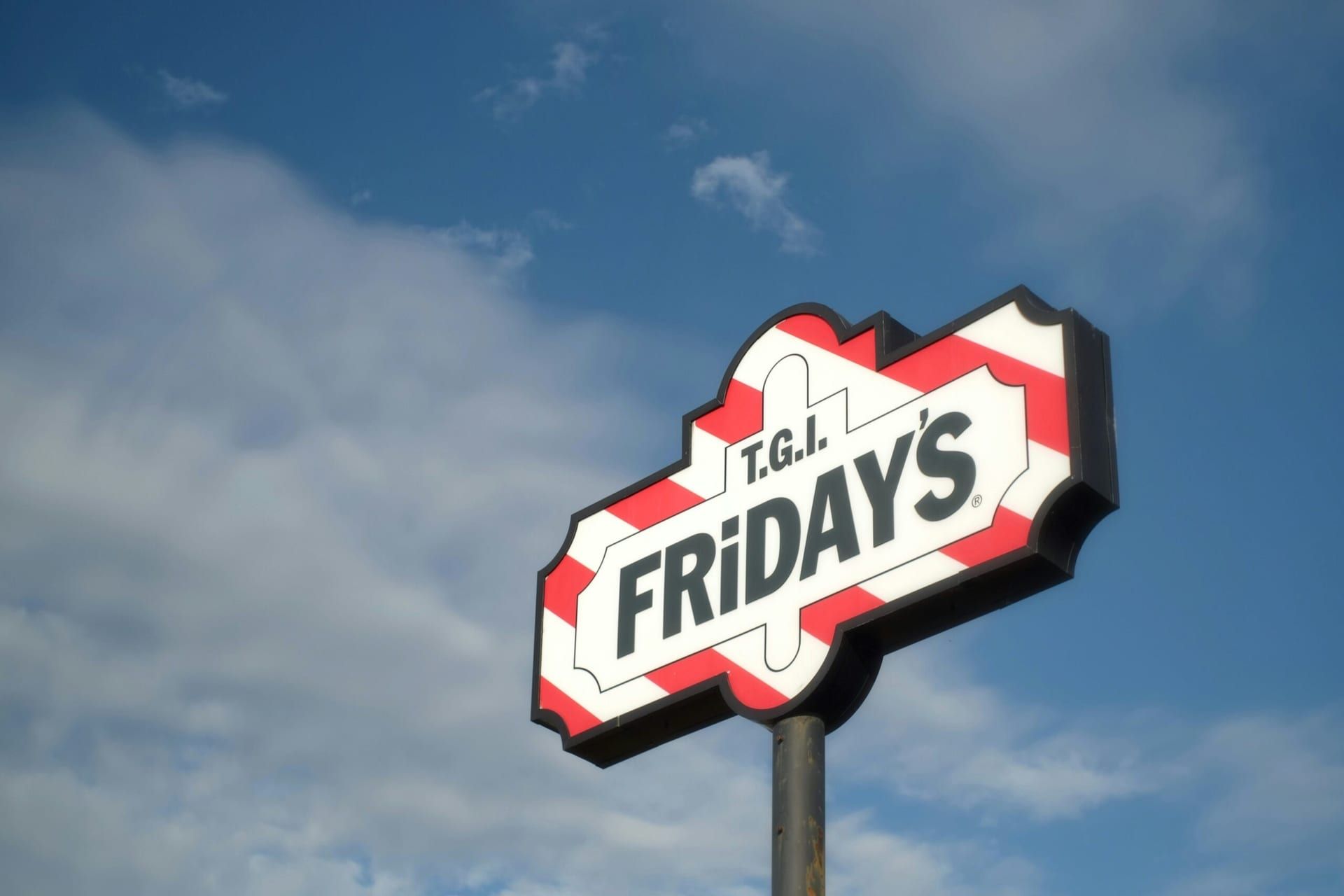 TGI Fridays Files for Chapter 11 Bankruptcy Amid Ongoing Restructuring Efforts