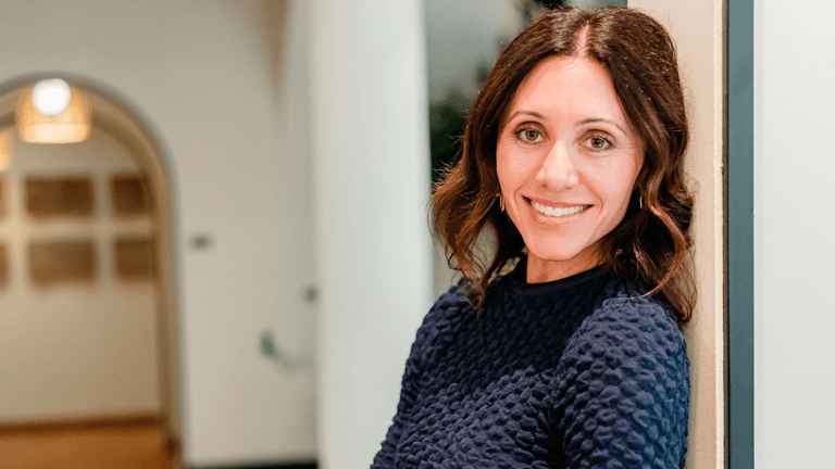 Amber Berger empowers women in midlife to take control of their health with practical habits, trusted guidance, and curated wellness solutions.