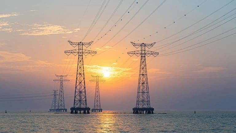 Energy Sector Sees Renewed Investment Despite Supply Chain Risks