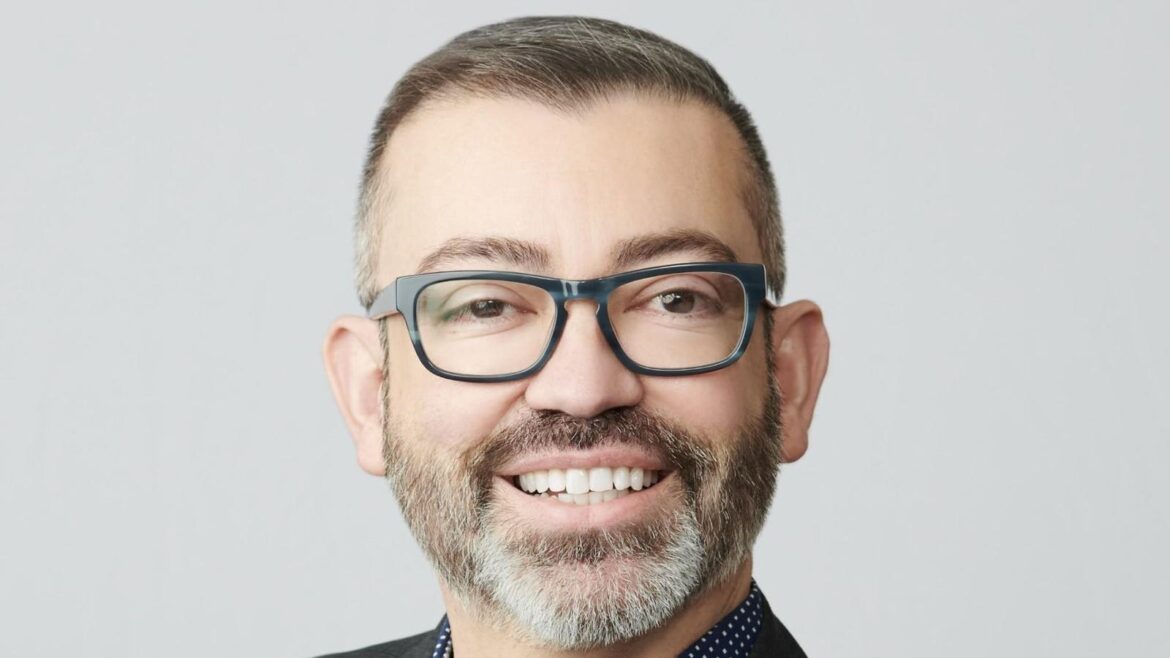 Empowering workers through upskilling initiatives