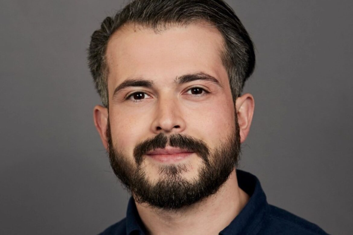 Launching a business from the ground up: a bootstrap journey