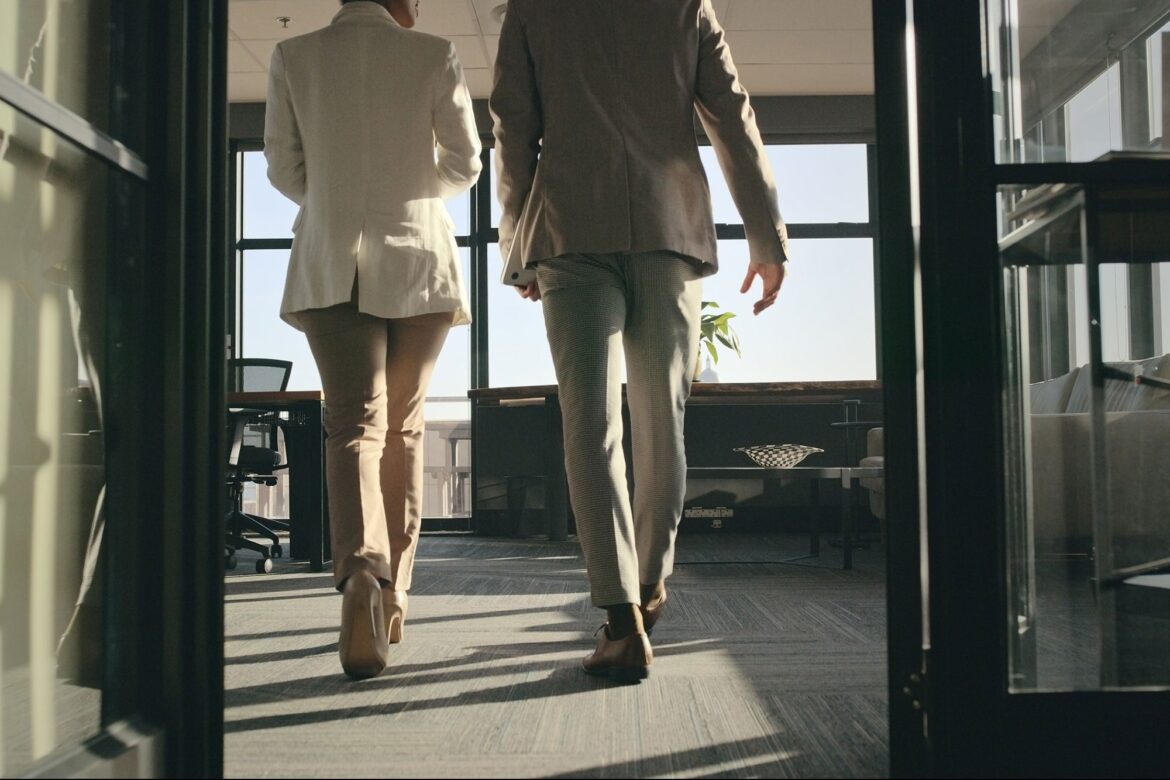 Master these 4 principles to secure your next client meeting