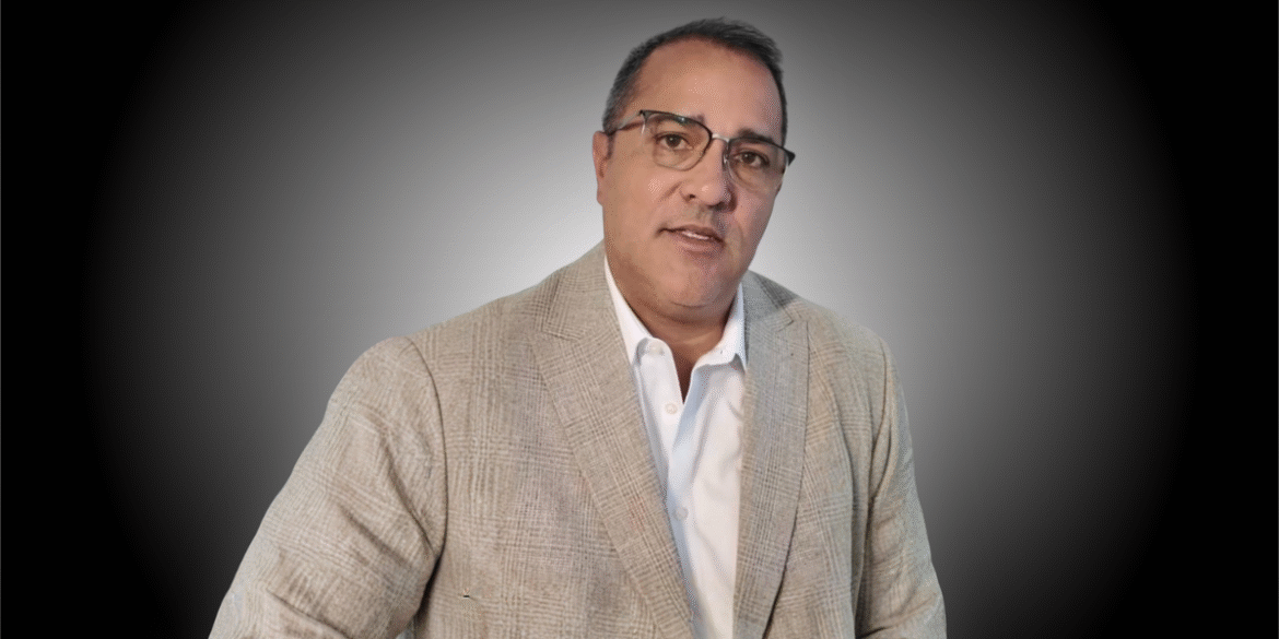 Juan Carlos Hicher, founder of JJ1 Investment Group and HM Development, leading U.S. real estate with a community-focused vision.