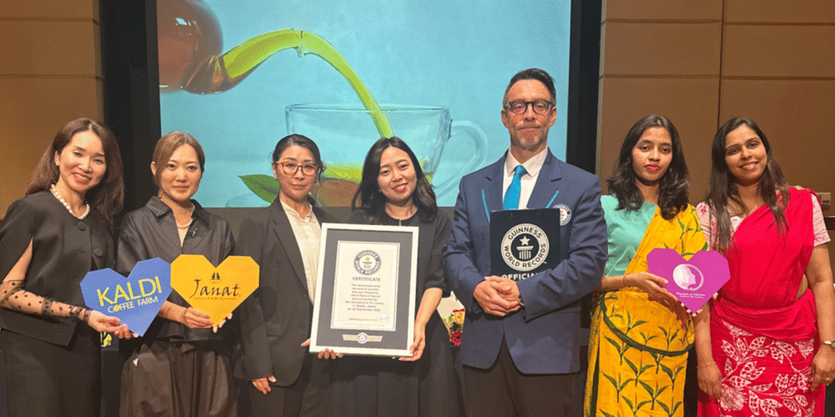 Women tea growers in Sri Lanka supported by JANAT Paris Guinness World Record™ auction proceeds