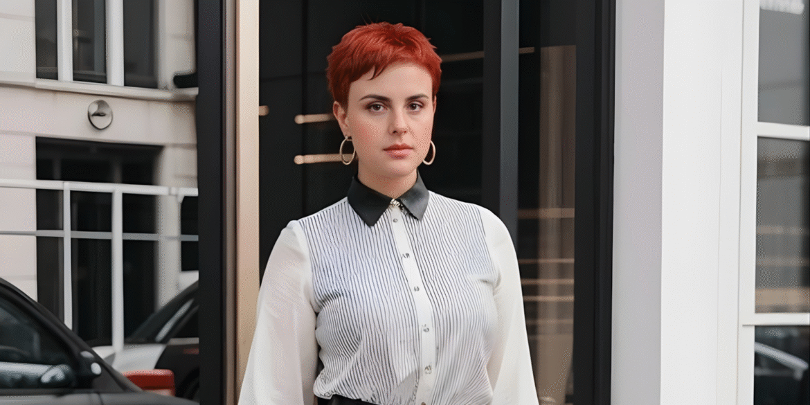 "Eva Adolfo, founder of Eva Artistic Management, redefining classical music representation through modern branding and artist empowerment."