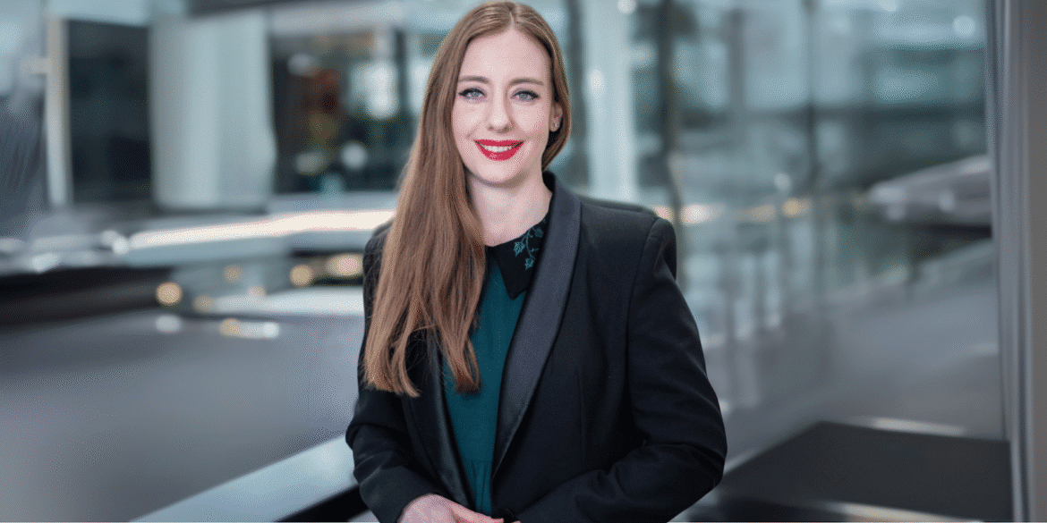 Zela Feraco, women’s empowerment coach and founder of Nightshade Sanctum, empowers entrepreneurs with a blend of science, spirituality, and sustainable leadership.