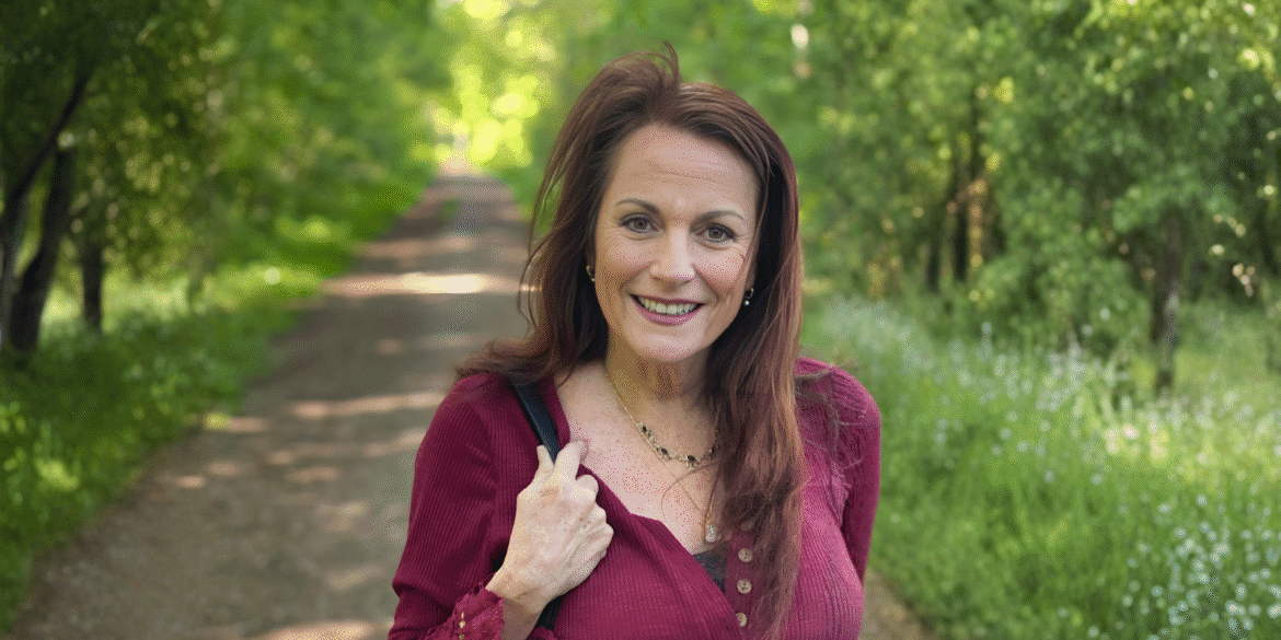 "Experienced real estate leader, Nancy Prince, embodies adaptability and innovation, mentoring the next generation of digital real estate professionals."