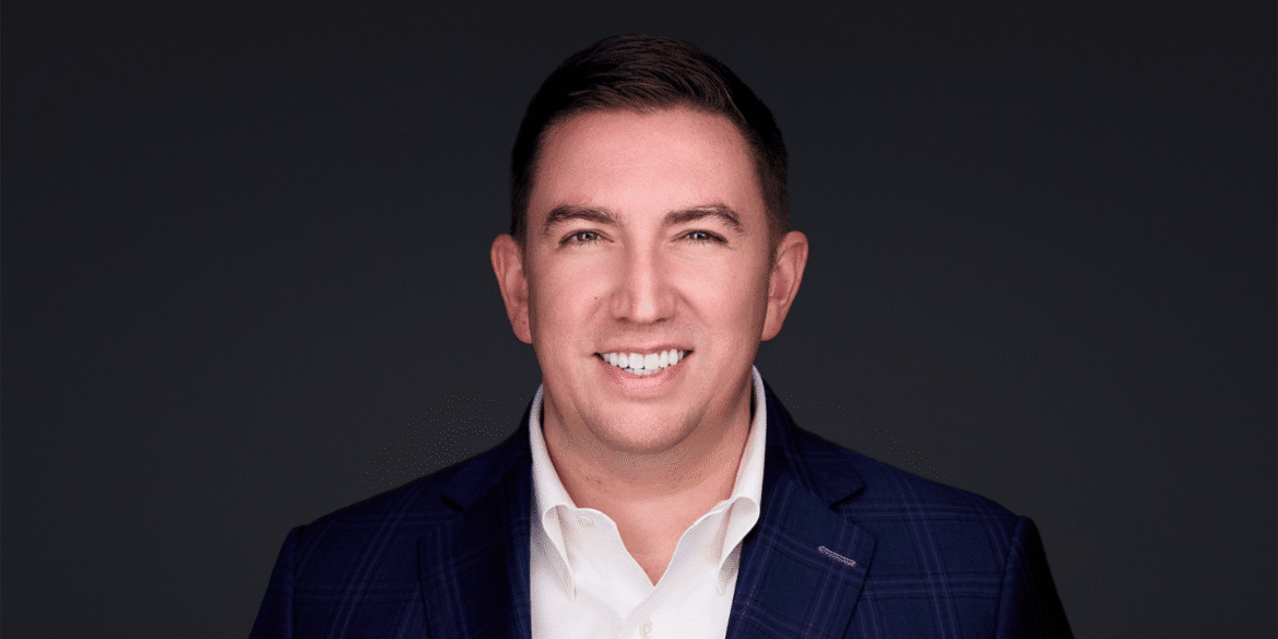 Navigating online reputation management and digital privacy in the modern era