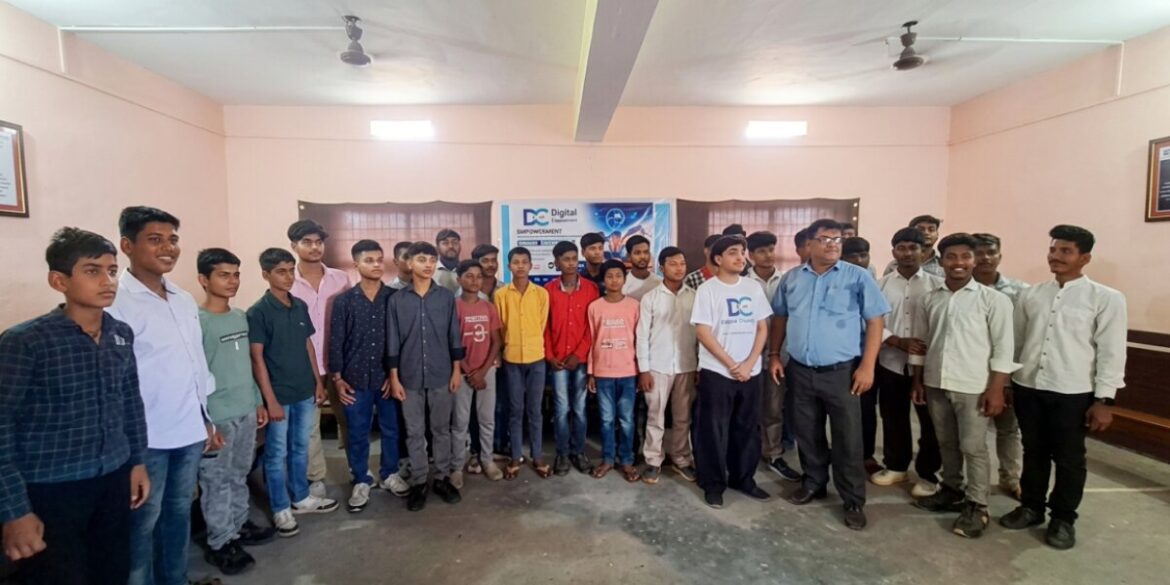 Manit Awtani stands with students and instructors participating in the Digital Coders program in Bihar.